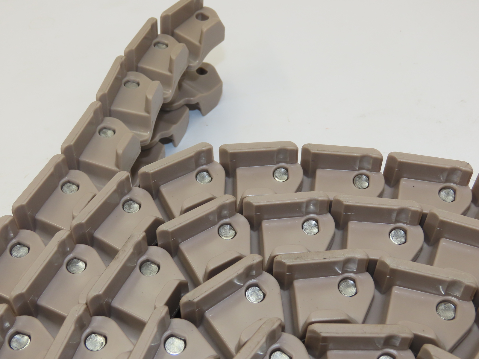 Rexnord LF882TAB-3.25IN 10144749 TableTop Chain 10 FT 3-1/4″ Wide