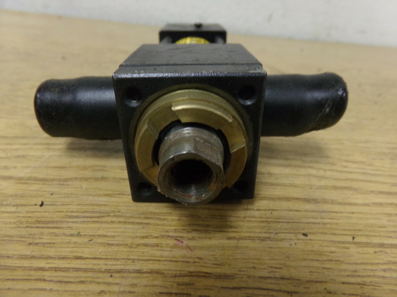 Parker Fluidpower Model 01.00 KD-TC2AU29A29AC-1.000 Envelope PR 250 PSI Air CK24