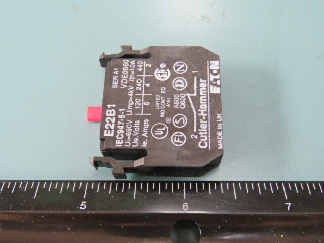 CUTTER-HAMMER E22B1 Qty of 2 per Lot Contact Block, 10 A, 600 V, 1 Pole, 1NC