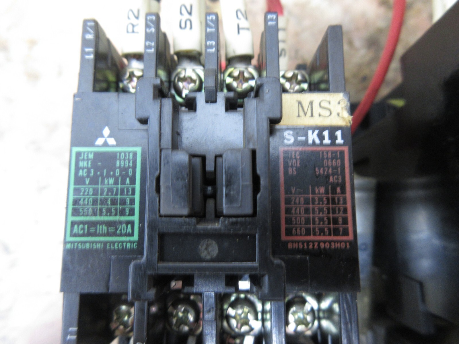 MITSUBISHI CONTACTOR S-K11 JEM1356 AC600V IEC292-1 BH505Z901H01 LOT OF 3 PIECES