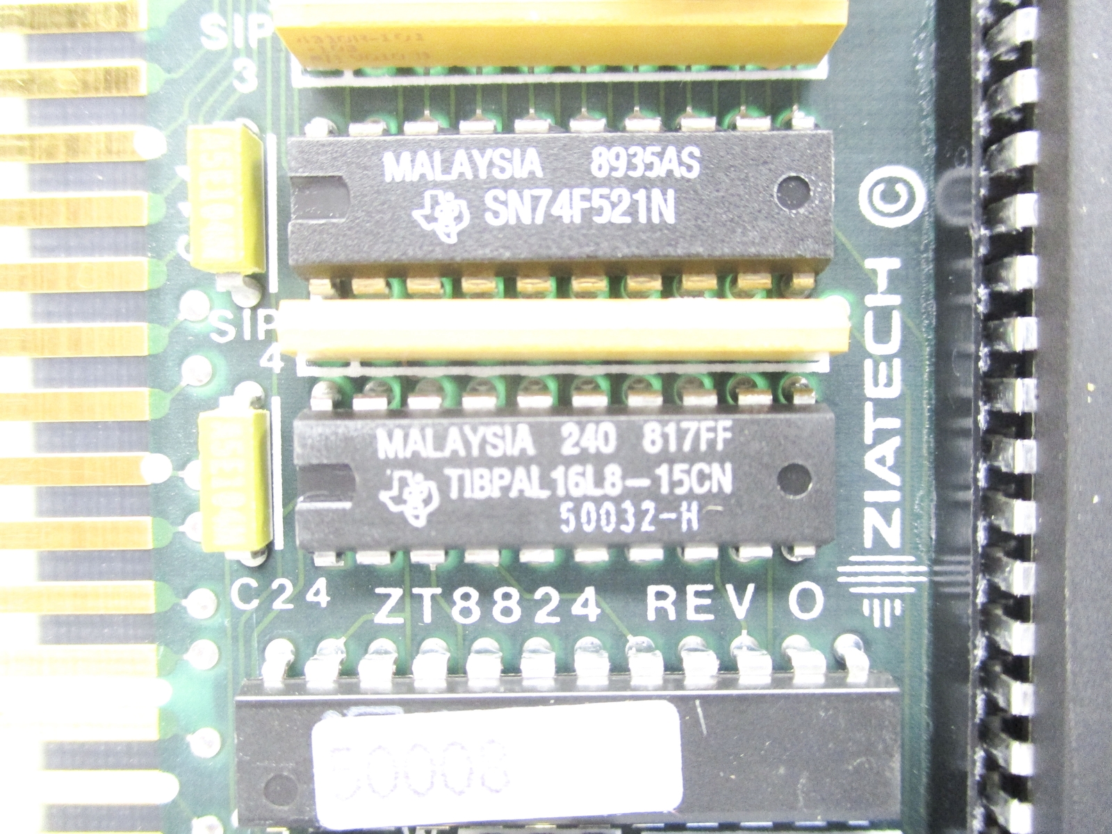 ZIATECH ZT8824 REV. O UNMP