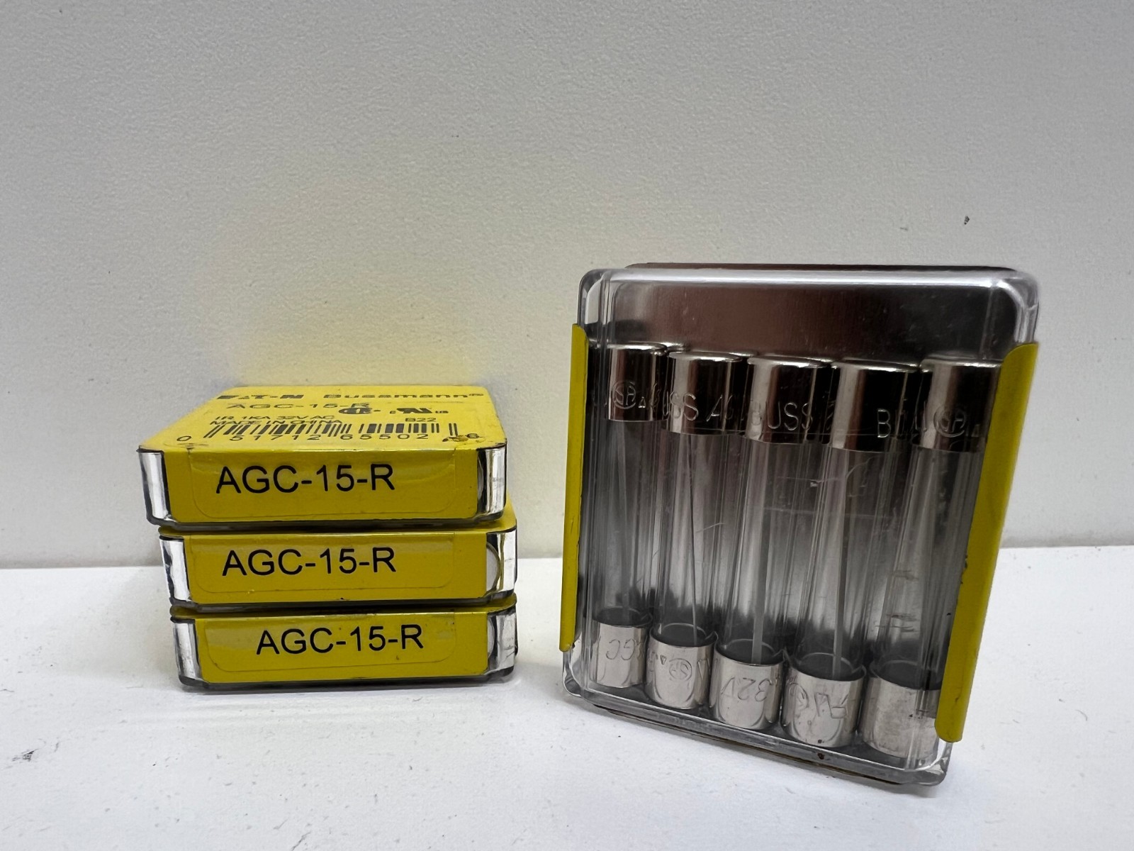 LOT OF (20) NEW IN BOX! EATON BUSSMANN 15A MINI FUSES AGC-15-R