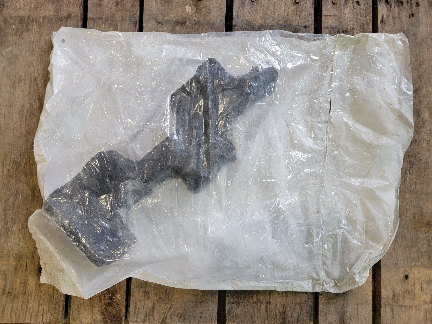 SURPLUS NEW MOPAR 68194114AC Engine Intake Manifold Kit – Transportation