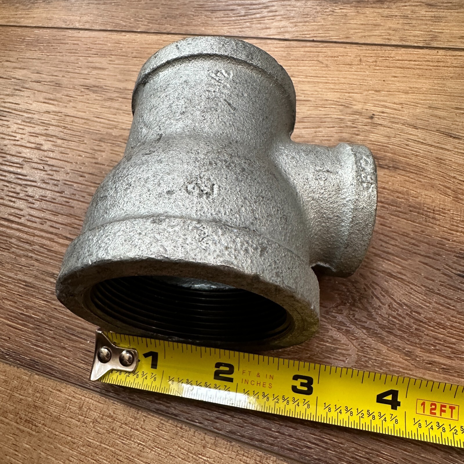Anvil USA Reducing Tee Reducing Tee 2″ X 1-1/2″ X 1″ Pipe
