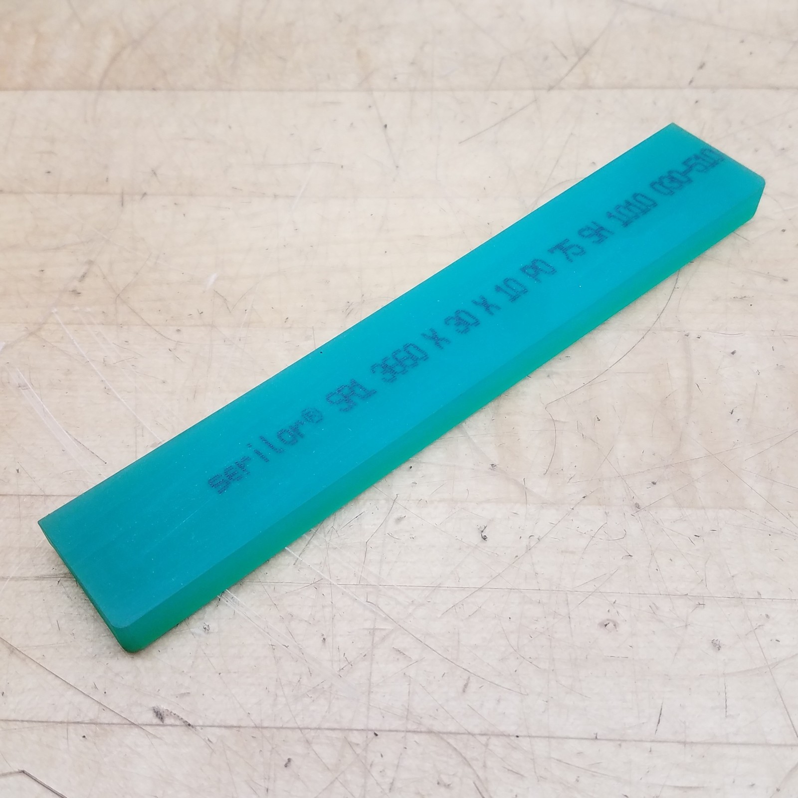 Lot Of 5 – Serilor EU-75P0 SR1 Squeegee, Green, 30mm Width, 7″ Length, 75 Shore