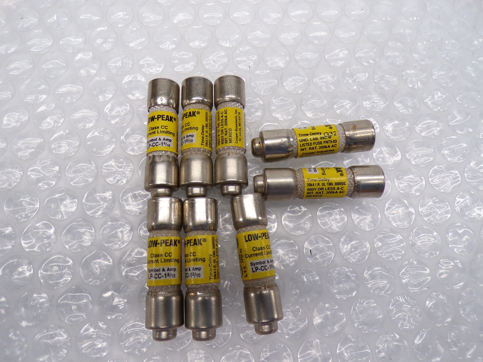 BUSMMANN LP-CC-1-8/10 FUSE LOT OF 8 NSNP