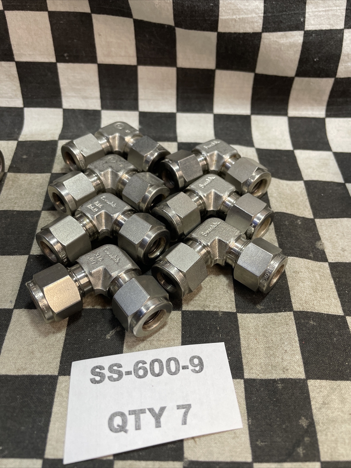 17x SWAGELOK SS-600-6 SS-600-9 SS-600-4 SS-600-3, TEE CROSS UNION 3/8″ #1374V14