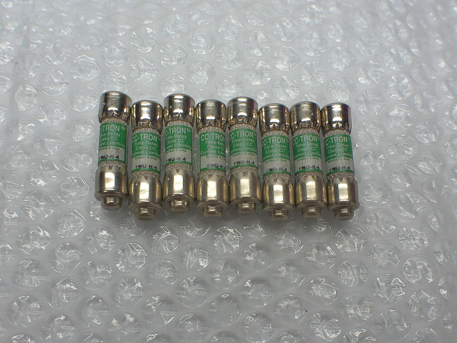 CC-TRON FNQ-R-4 FUSE LOT OF 8 NSNP
