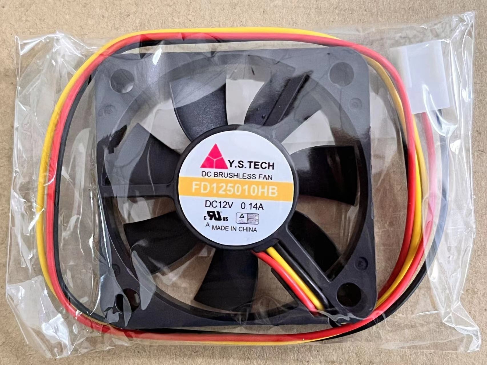 1pcs Y.S.TECH FD125010HB 12V 0.14A 50*50*10 double ball cooling fan