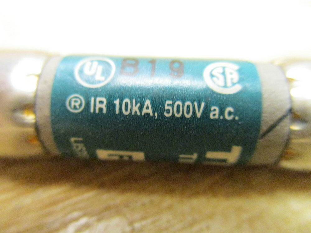 Buss FNQ-2-1/2 Bussmann Fuse Cross Ref 4XC51 Tested (Pack of 8)