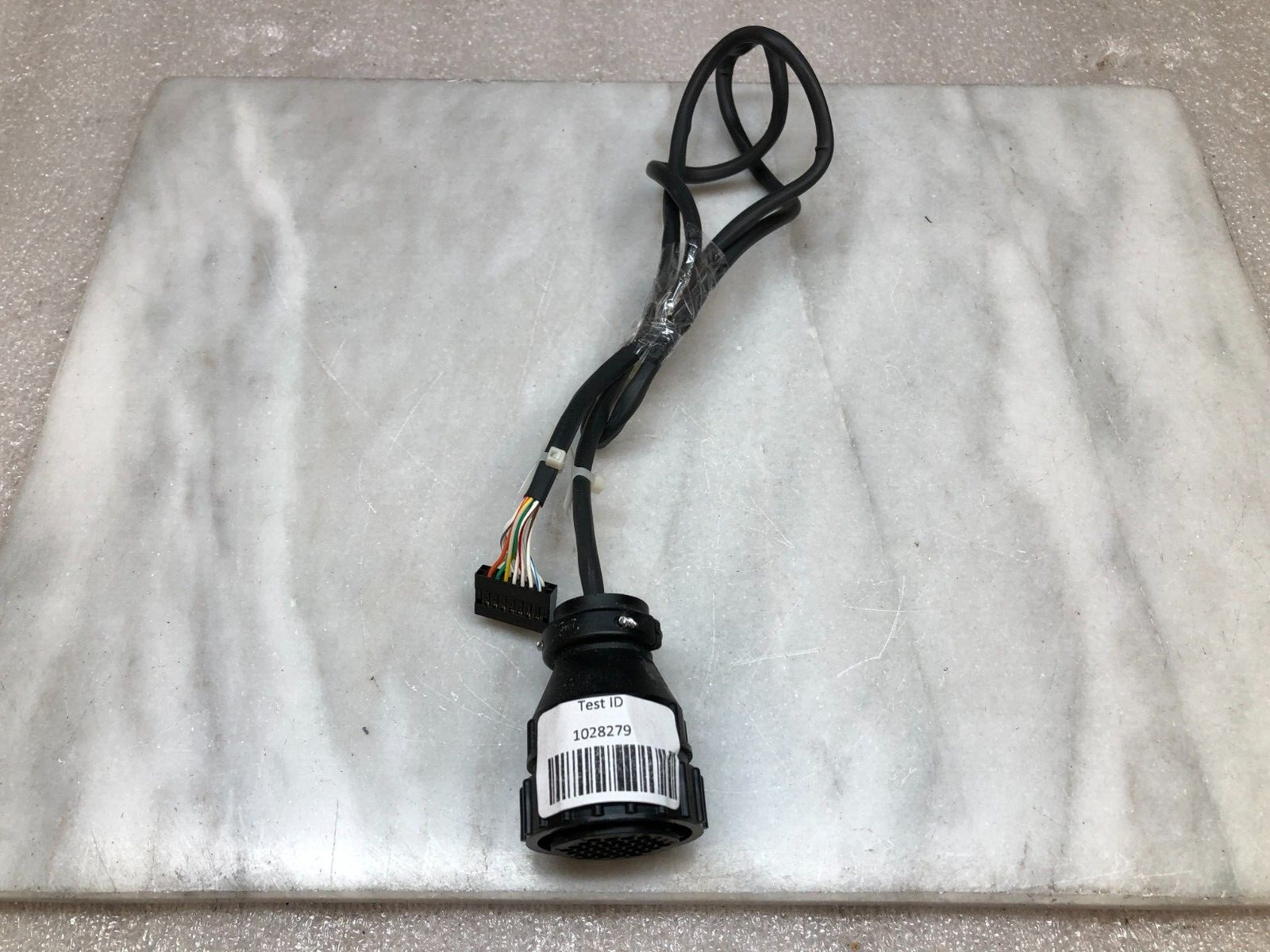 AMP 206150-1 Connector w/AMAT Laser Power Supply 04-10542-20A P33 Laser Cable