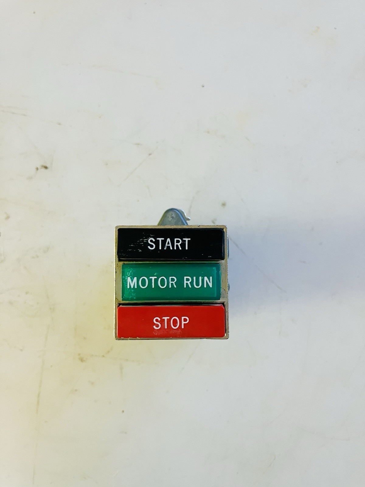 Start ‘Motor Run’ Control Button KLA1