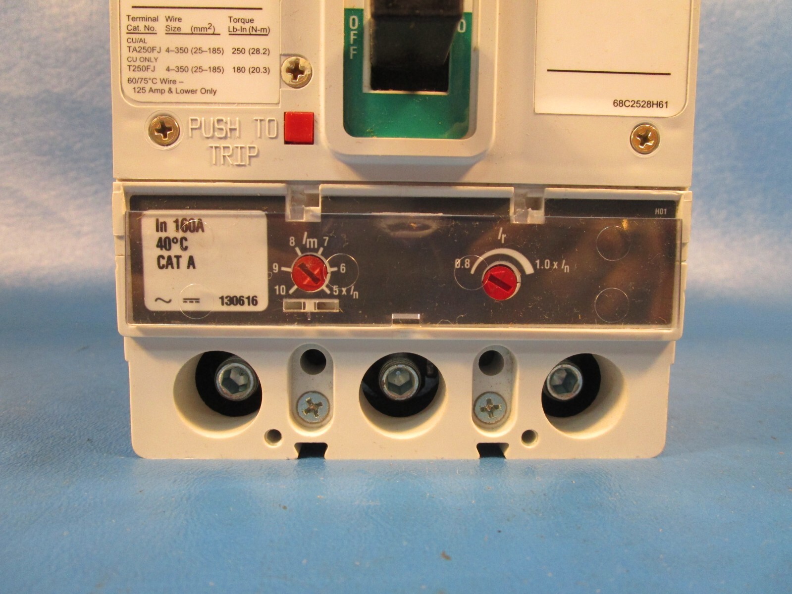 Eaton GJS3160AAWZ1, Molded Case Breakers (MCCBs) GJS 3P 160A 690V 50/60Hz 3Ph G