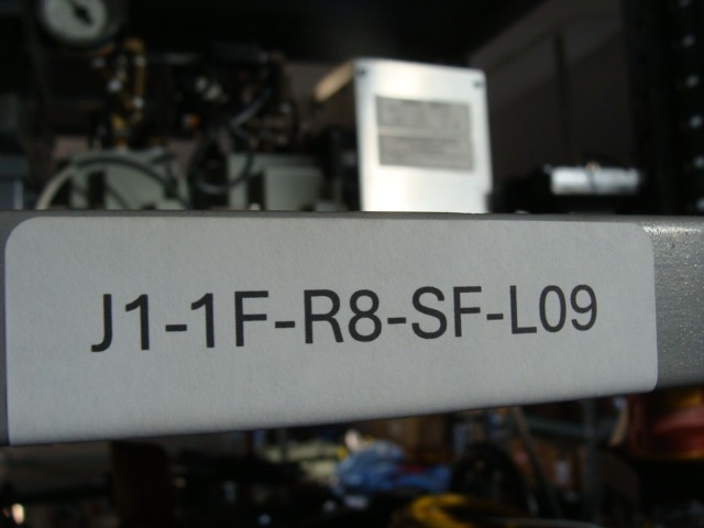 ALLEN BRADLEY ULTRA 3000 SERVO DRIVE 2098-DSD-020 9101-1767 120/240V 1PH