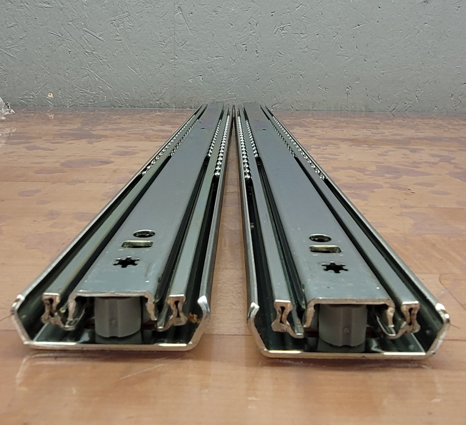 1 Pair – Thomas Regout 112S28F Heavy Duty Drawer Slides ULF HD D 700/750mm(17.5)