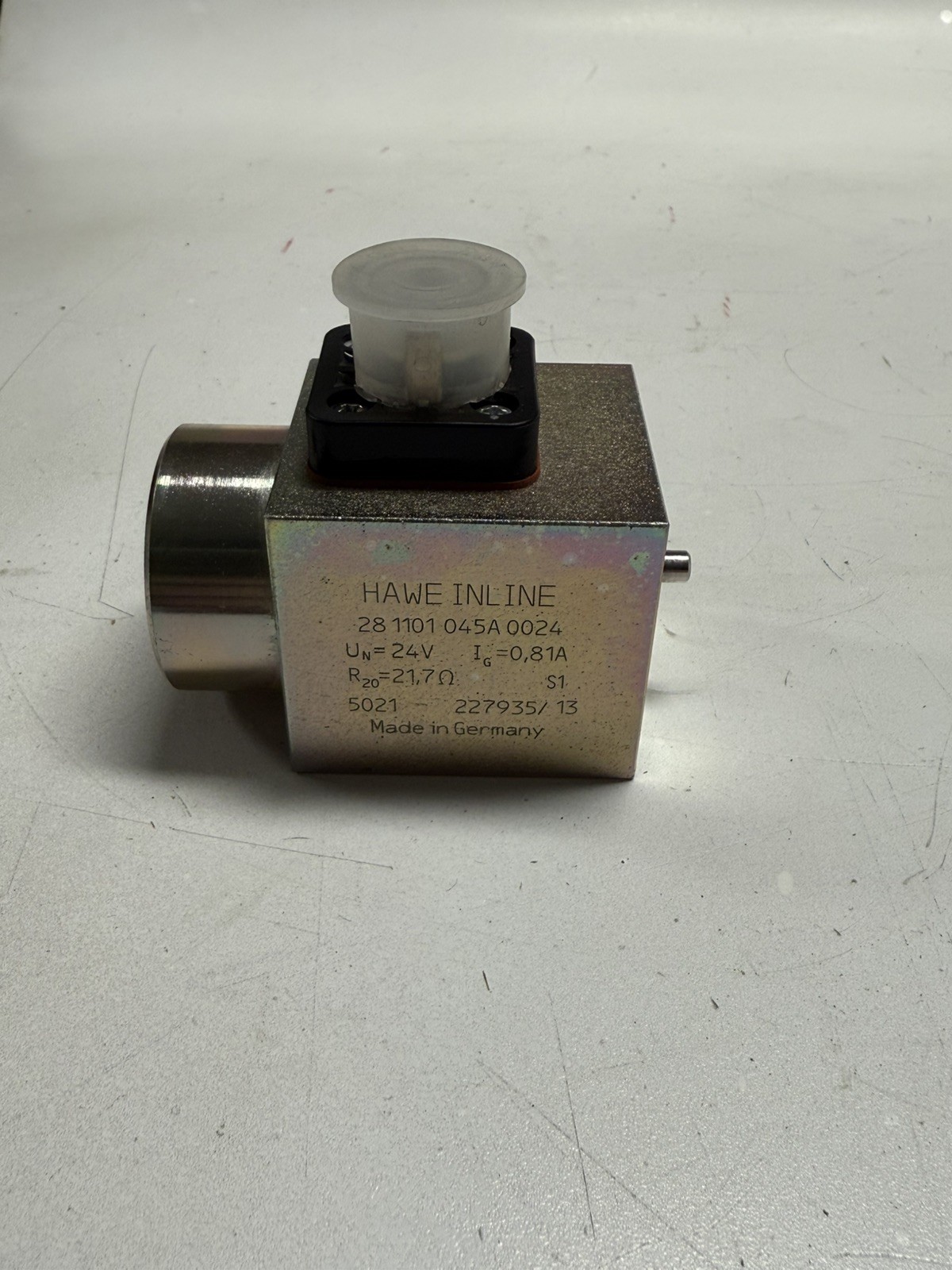 28 1101 045A 0024 Un=24V R20=21.7Ω IG=0.81A Hawe Magnetic Proportional Coil