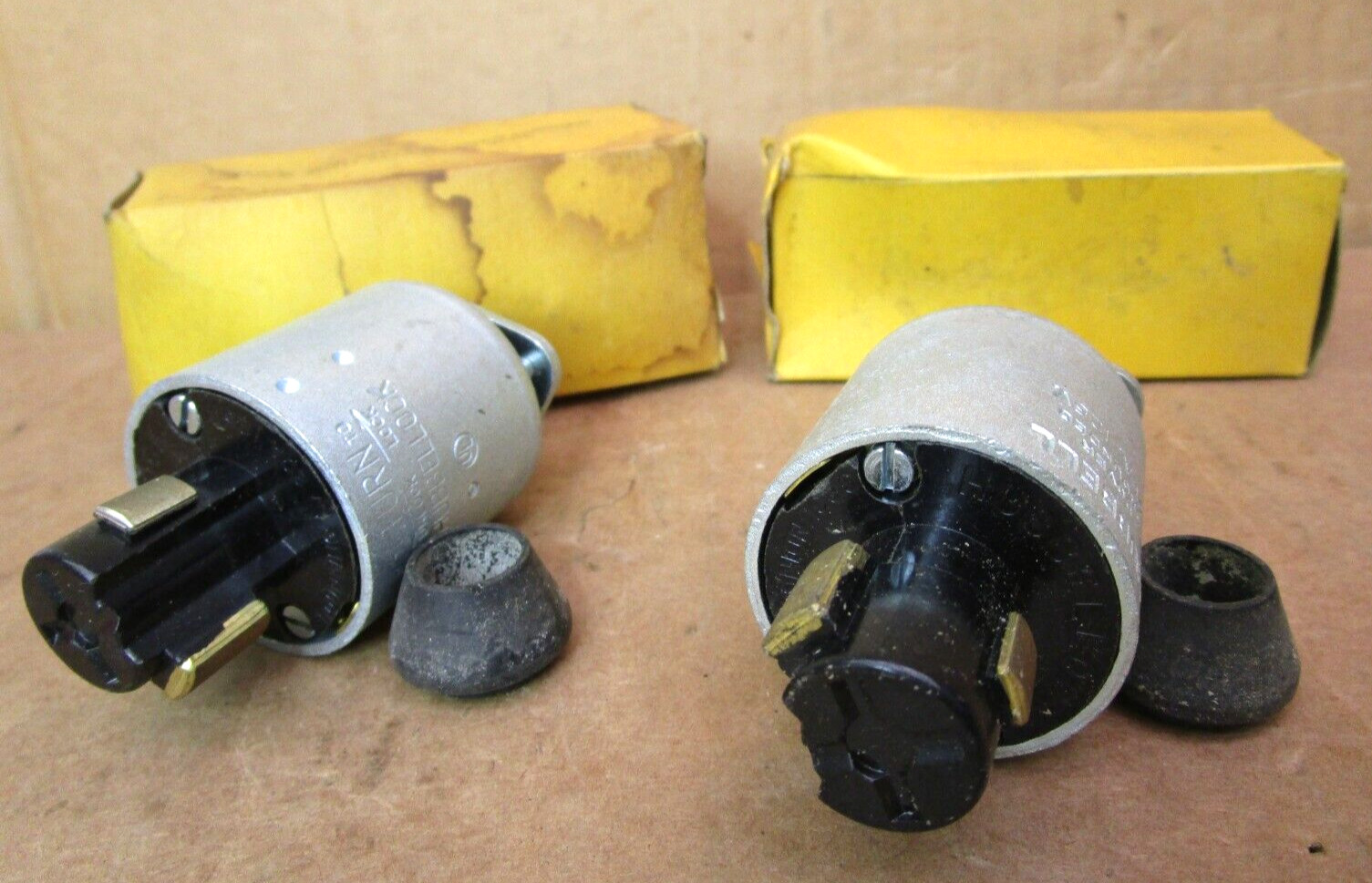 Hubbell 23034 Hubbellock CAP Lot of 2 Pieces 50941LR