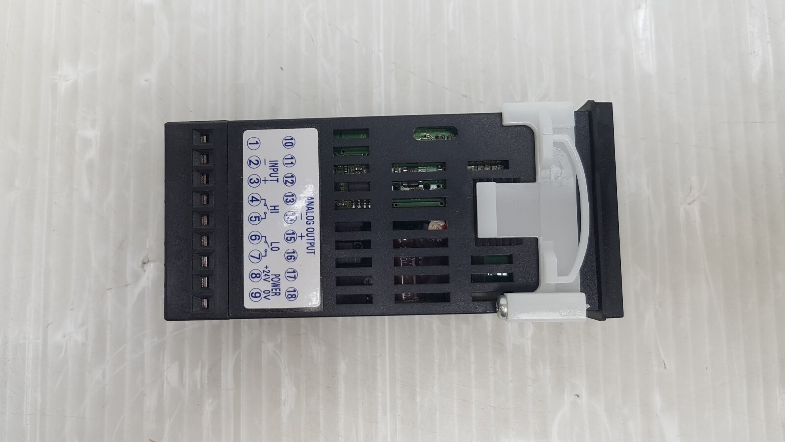 SURPASS INDUSTRY DV-25A0 0~500kPa
