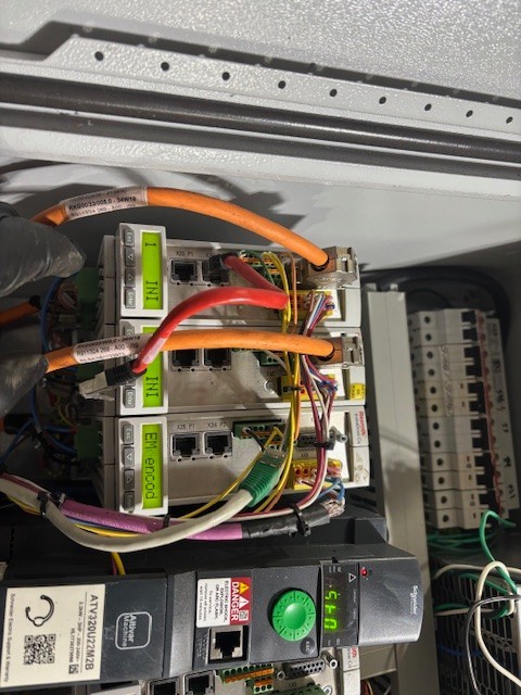 Rexroth HCS01.1E-W0009-A-02-B-ET-EC-NN-L4-NN-FW SERVO DRIVE
