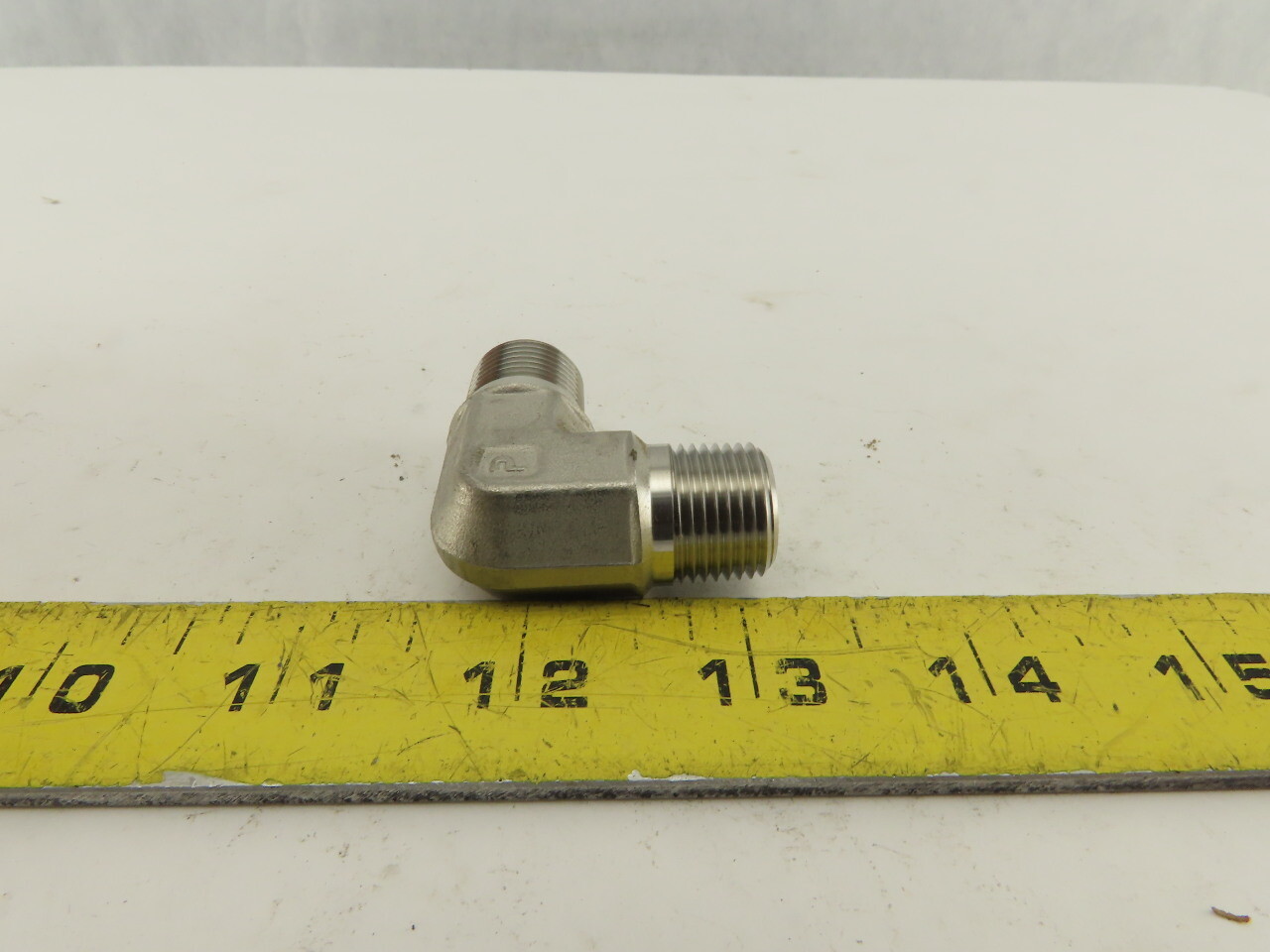 Parker 3/8″ Male NPT X 3/8″ Male NPT 90° Elbow Fitting 316 Stainless Lot of 3