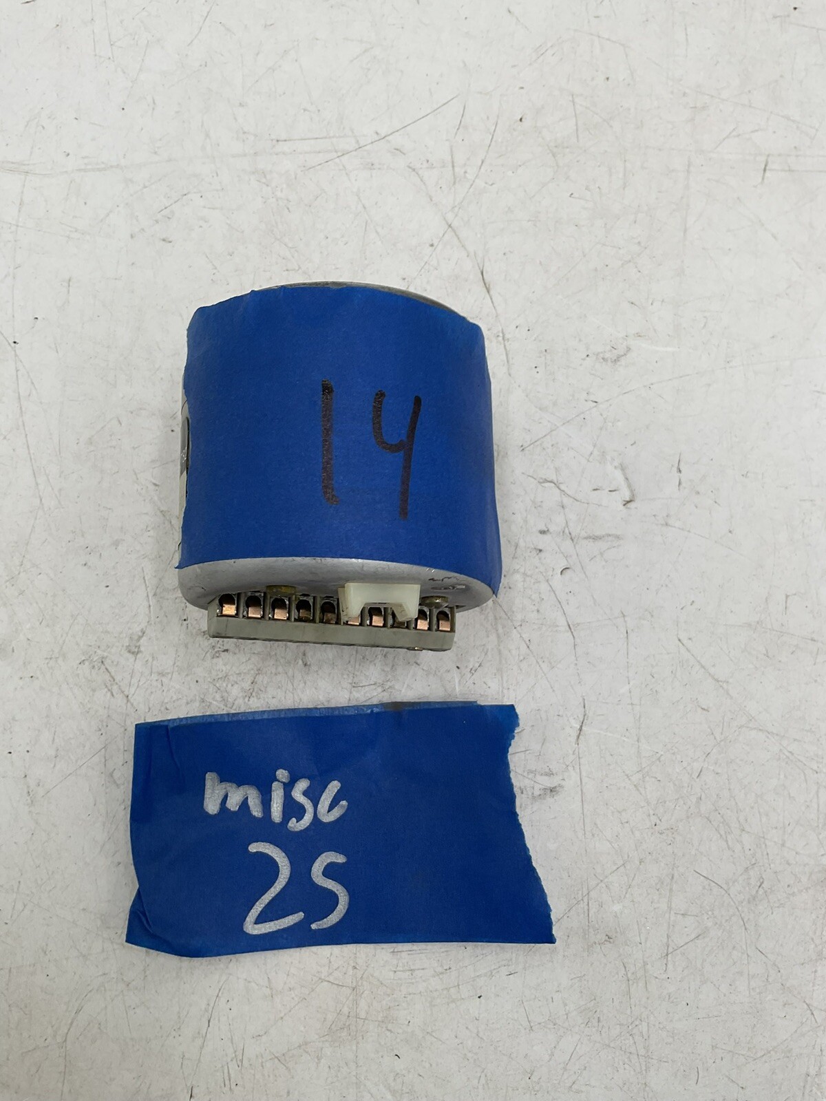 BEI 924-01020-073A Encoder L253F-F8-SS-400-AB-7406R-LED