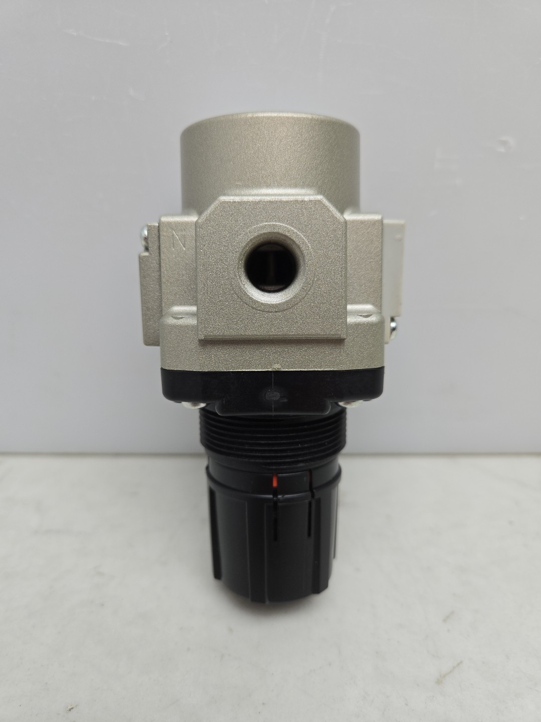 Smc AR30-N02-Z Pneumatic Regulator Modular 1/4″ Npt 7-125 Psi New