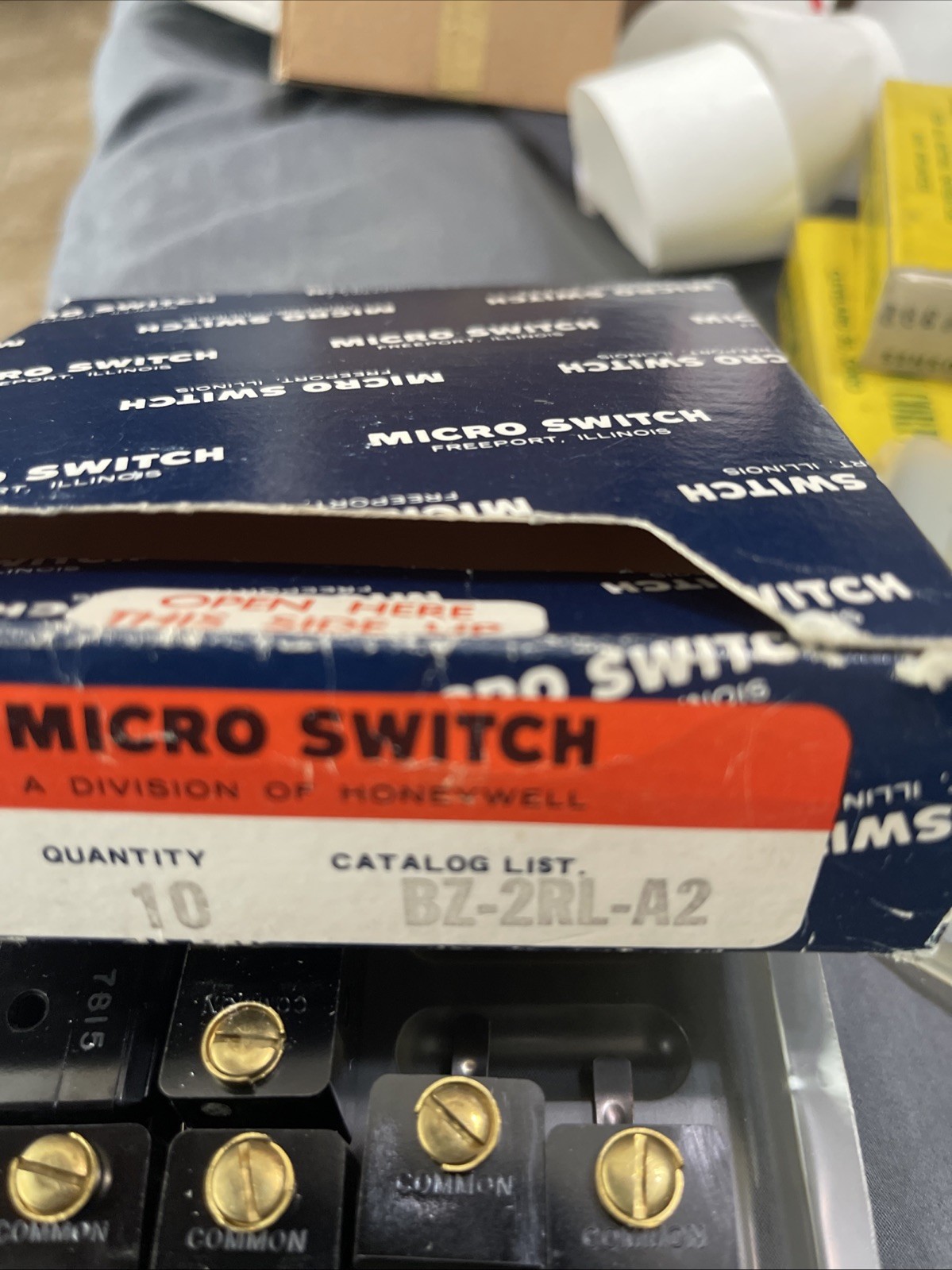 7-Honeywell BZ-2RL-A2 125 Snap Switch 480VAC 250VDC