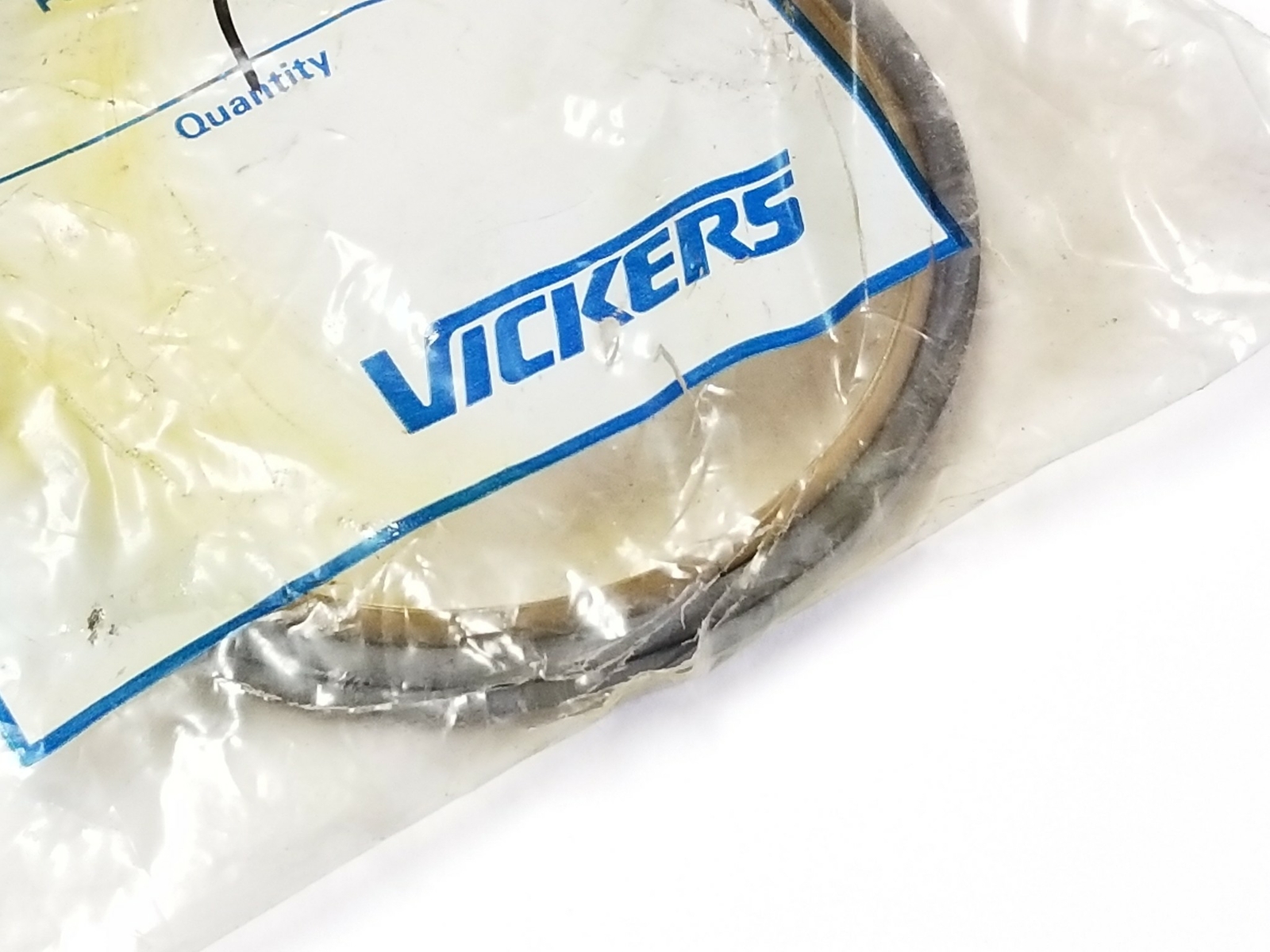 Eaton Vickers 1143270 Rod Scraper 3″ New – 5030