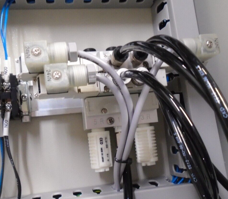 Industrial Control Box w/ Pneumatic Cylinders | CSA2-FA-63B-250 | CMK2-LB-20-340