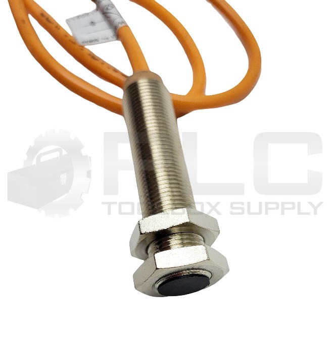 NEW SENSTRONIC F-67700 / 65820 PROXIMITY SENSOR 20-250V AC/DC 2MM