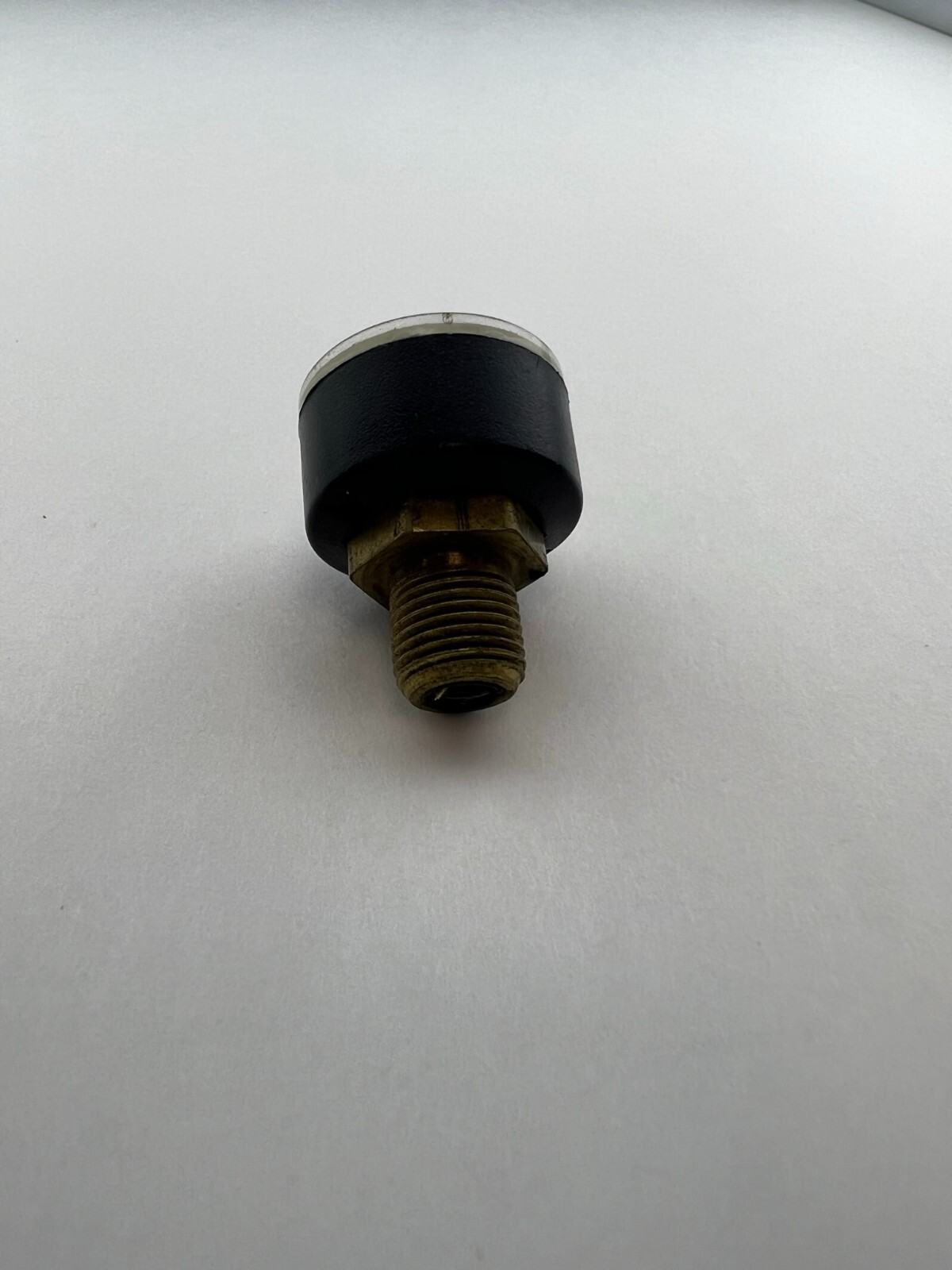 Numatics 0 – 160 psi Pressure Gauge