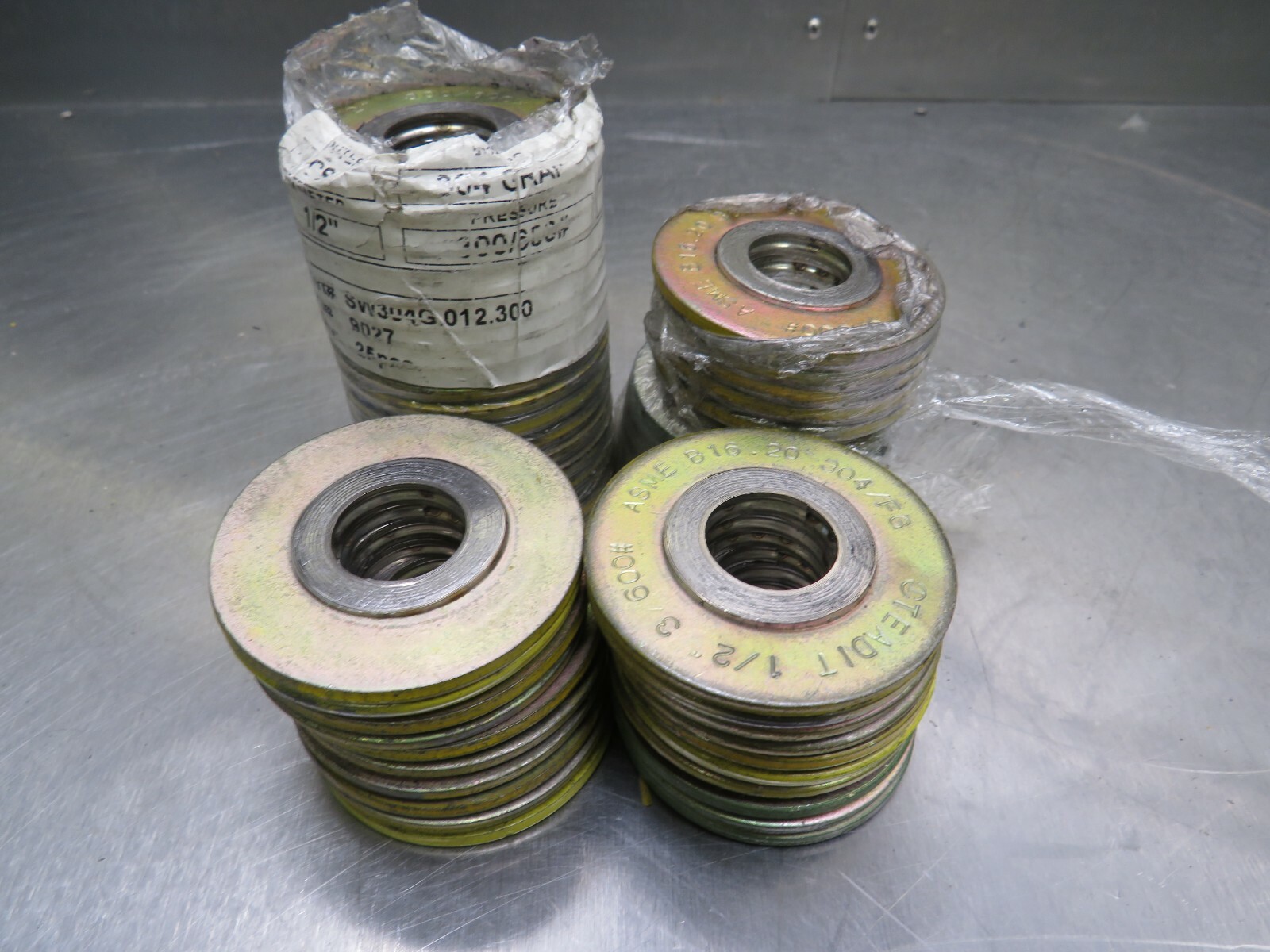 Teadit 1/2″ 300/600# Spiral Wound Gasket 304/G Lot of 49!