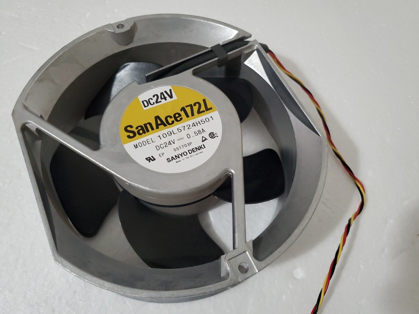 Sanyo Denki SanAce172L Model 109L5724H501 DC24V 0.58A Cooling Fan – USA SELLER