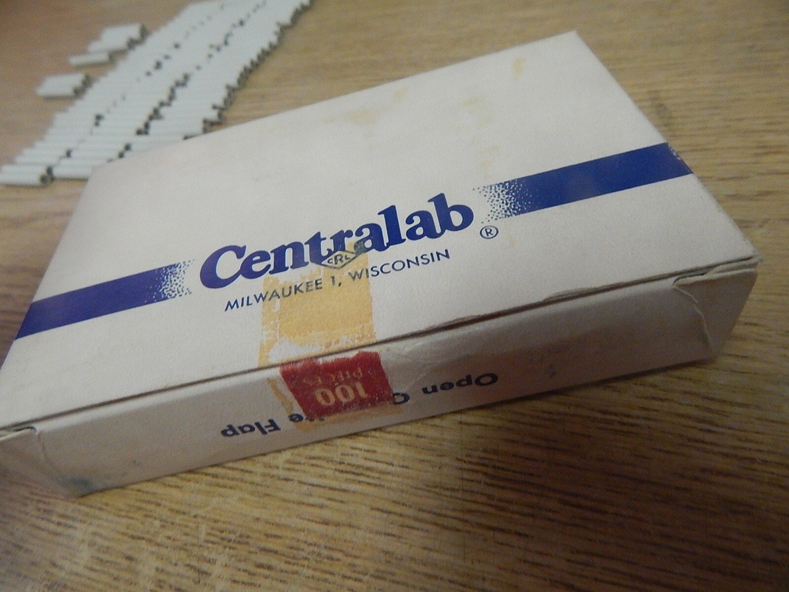 NEW Centralab P-350 15/16″ Mini Steatite Spacers PA-1000-2000 Lot of 99