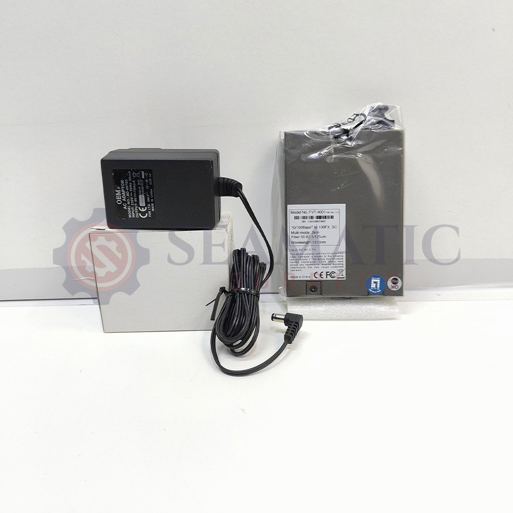 LevelOne Media Converter FVT-4001 Media Converter 10/100BaseTX to 100FX, V#816