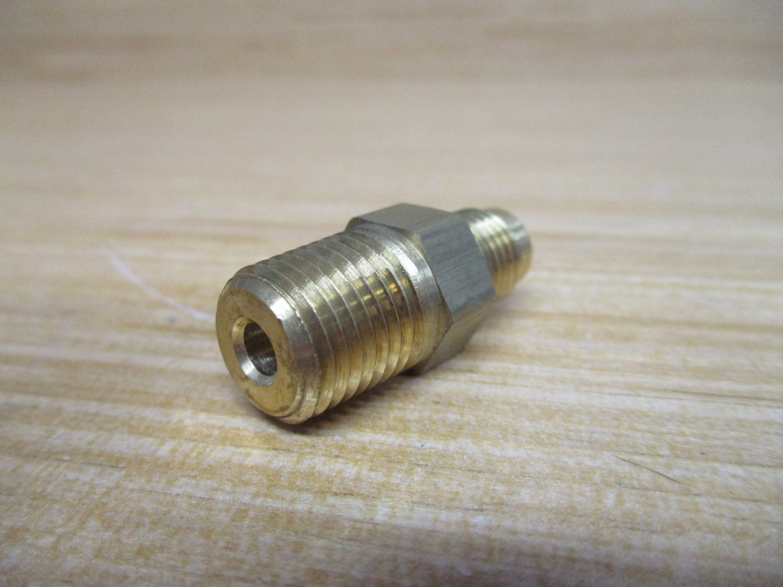 Parker 4-4FTX-B 37°Flare, Tube x NPT Fitting (Pack of 5)