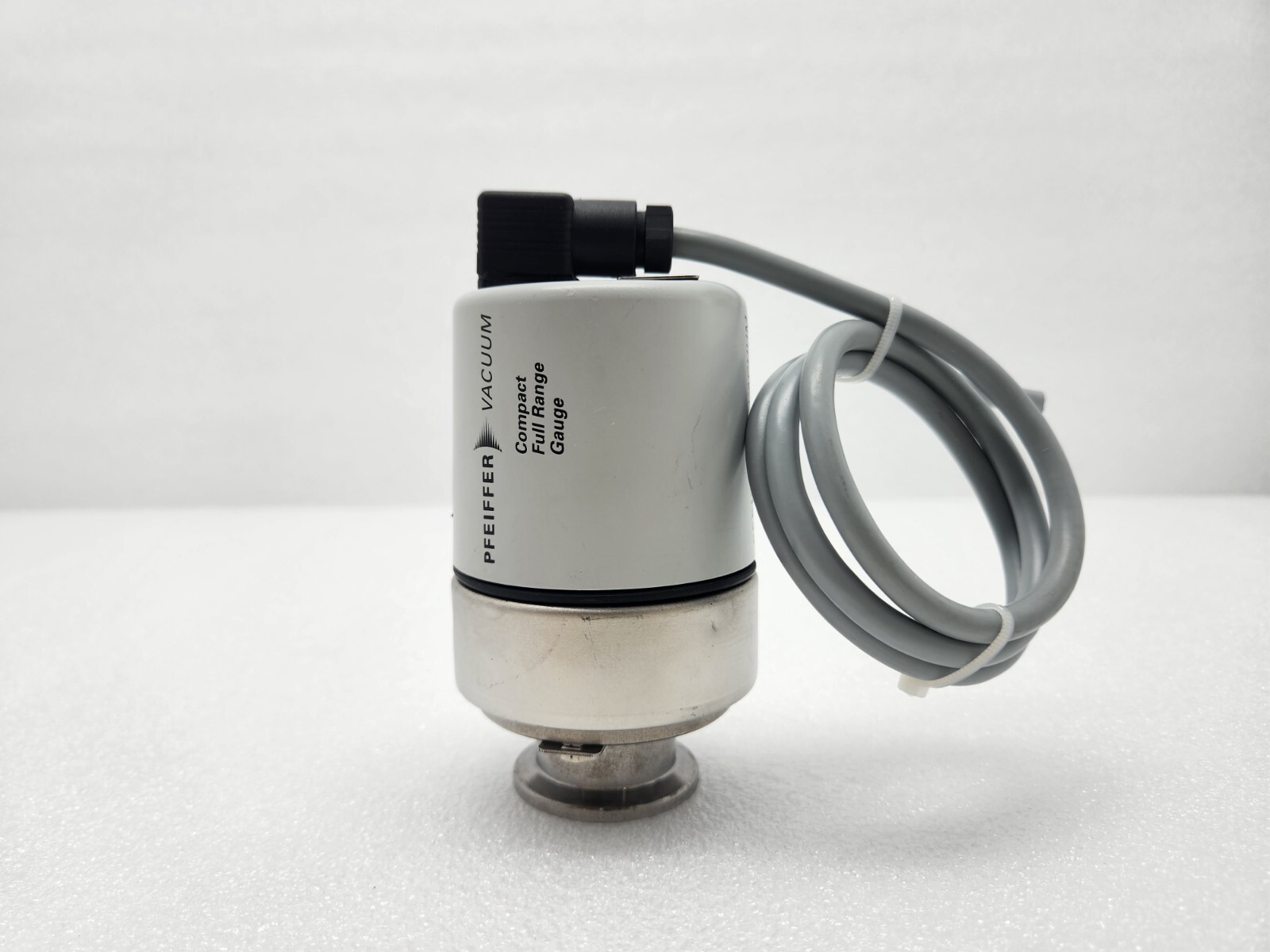 Pfeiffer Vacuum COMPACT COLD CATHODE GAUGE D-35614 Asslar PKR251 PTR26000