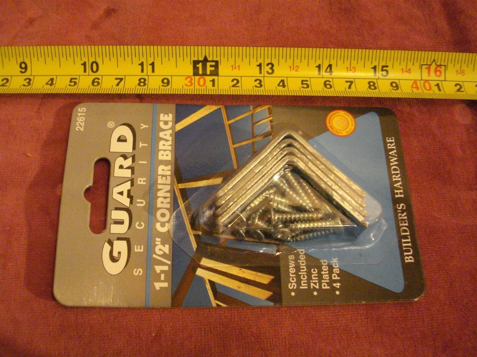 (2231.) 1-1/2″ Corner Braces 4-pk