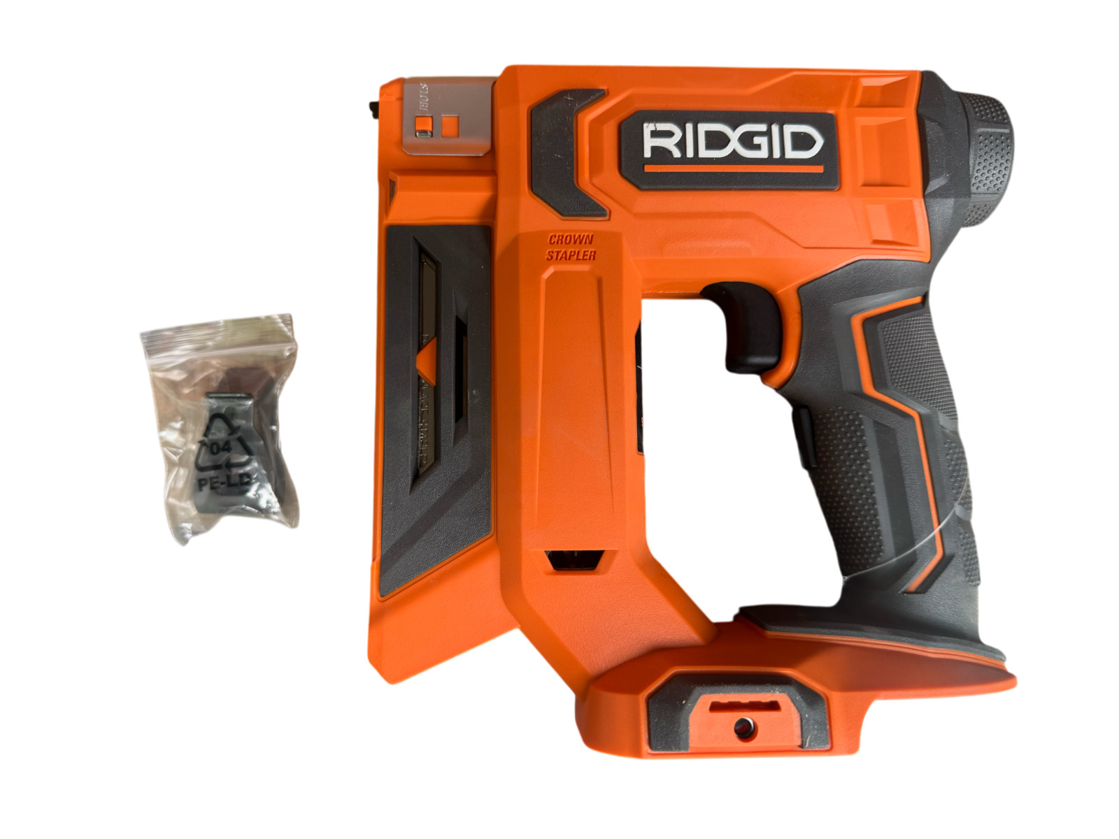 Ridgid R09897B 18V Cordless 3/8-inch Crown Stapler (Tool-Only) Open box