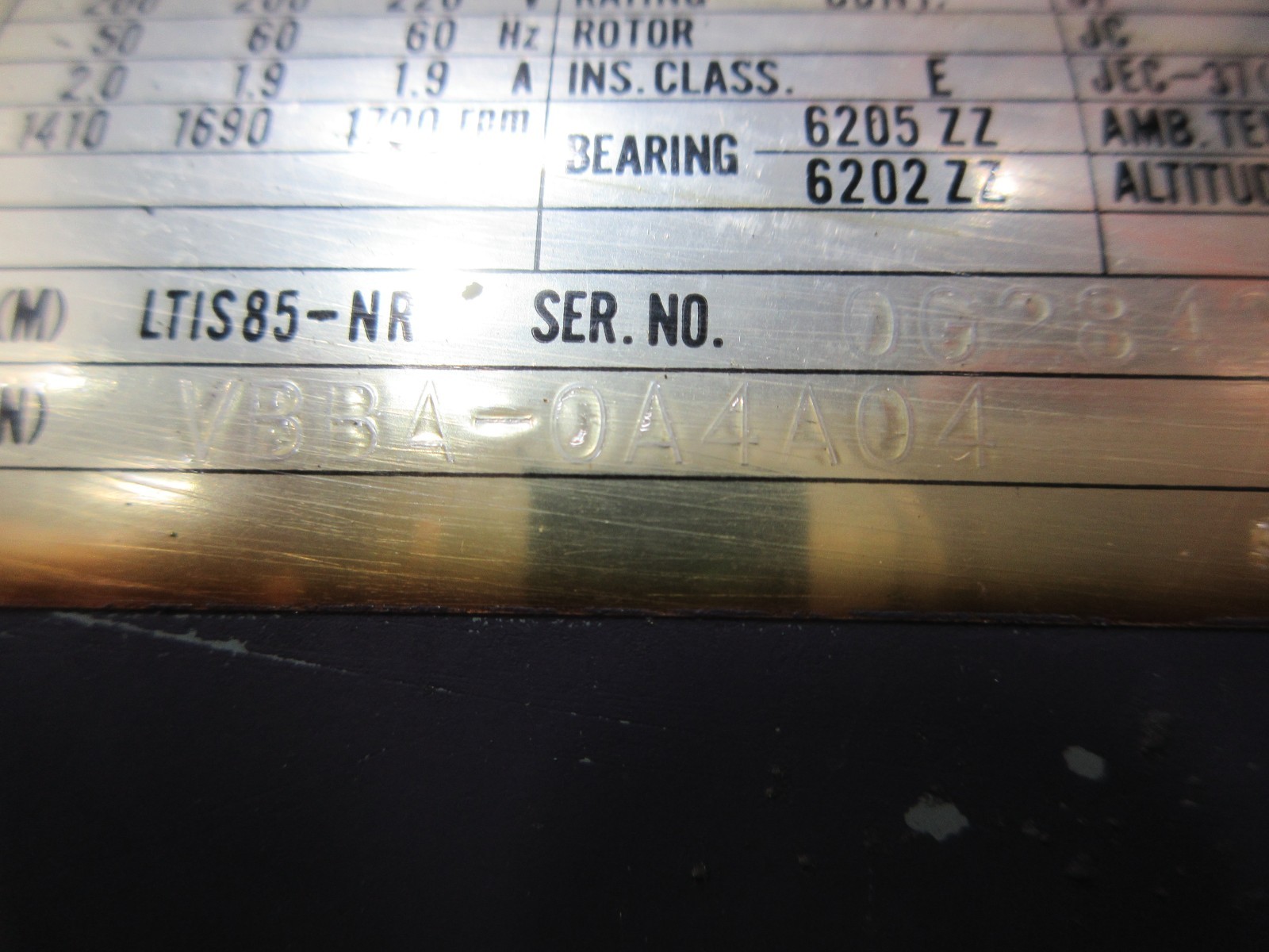 1996 CITIZEN L25 CNC NACHI MOTOR LTIS85-NR VBBA-0A4A04 VDS-0B-1A2-TU-1731K PUMP