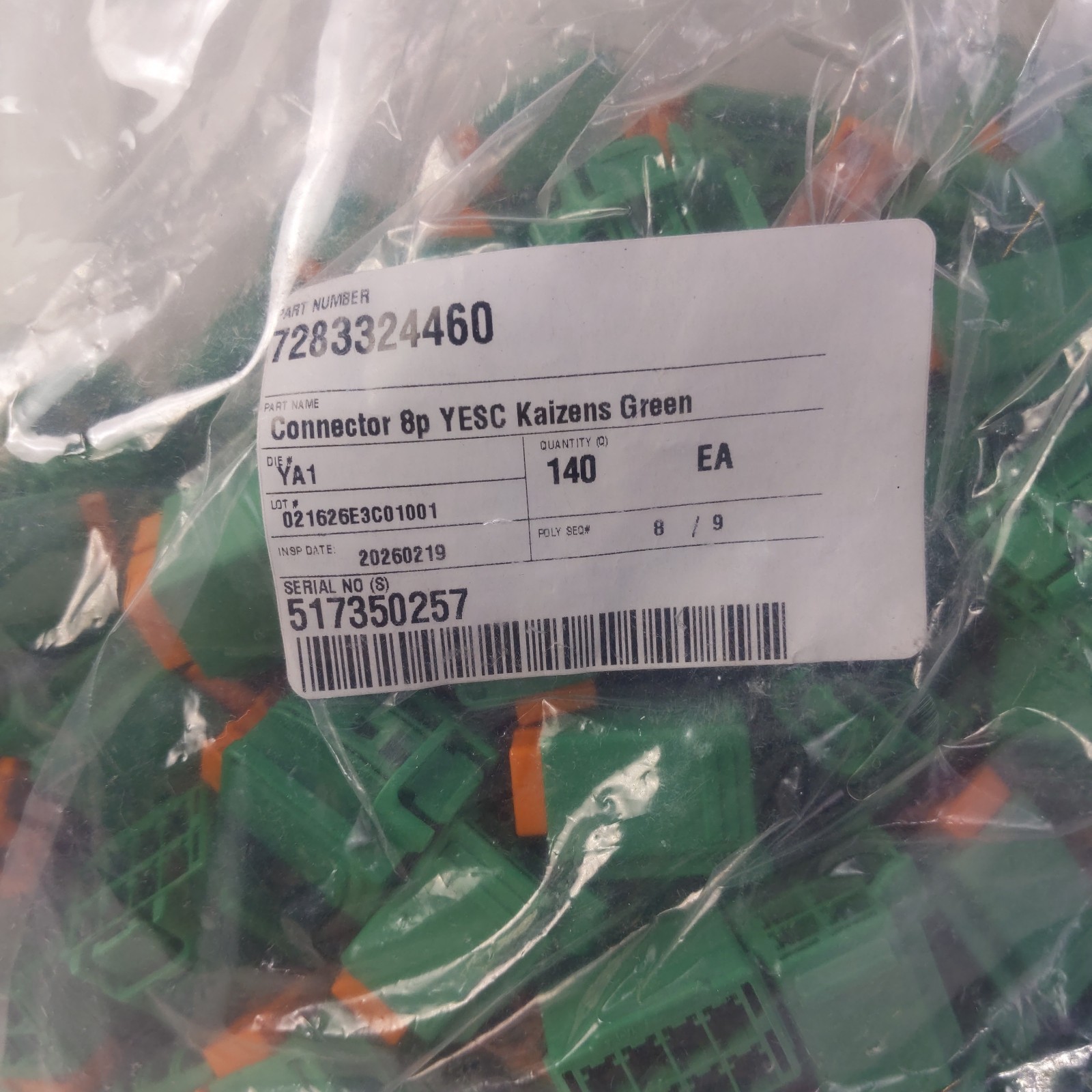 Lot of 140 YAZAKI 7283-3244-60 CONNECTOR 8P YESC KAIZEN GREEN X132304