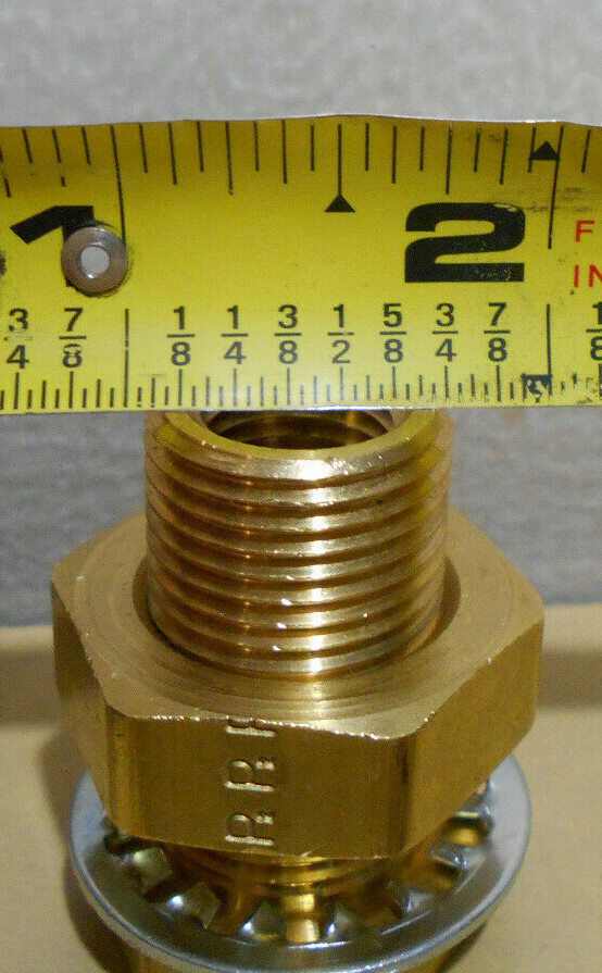 Lot of 2 New Brass Bulkhead Hose Fittings 1/4″ npt ID 1/2″ npt OD 1 1/2″ Long