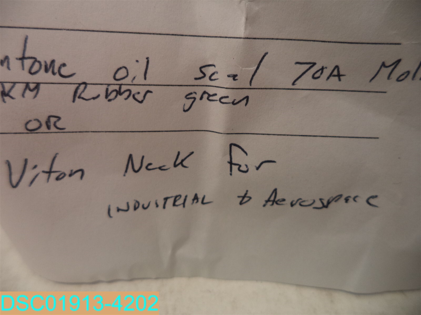 Qty = 8: Pantone Green Color Oil Seals 70A Molded FKM Rubber Collar
