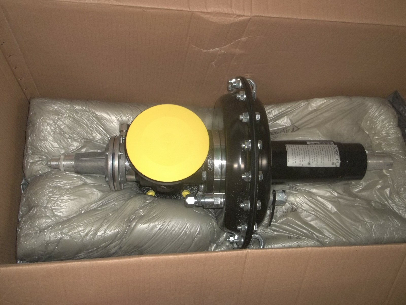 NIB DUNGS FRM100050/SAVMD 273283 GAS REGULATOR 10 BAR 1000 KPA (RHPR)
