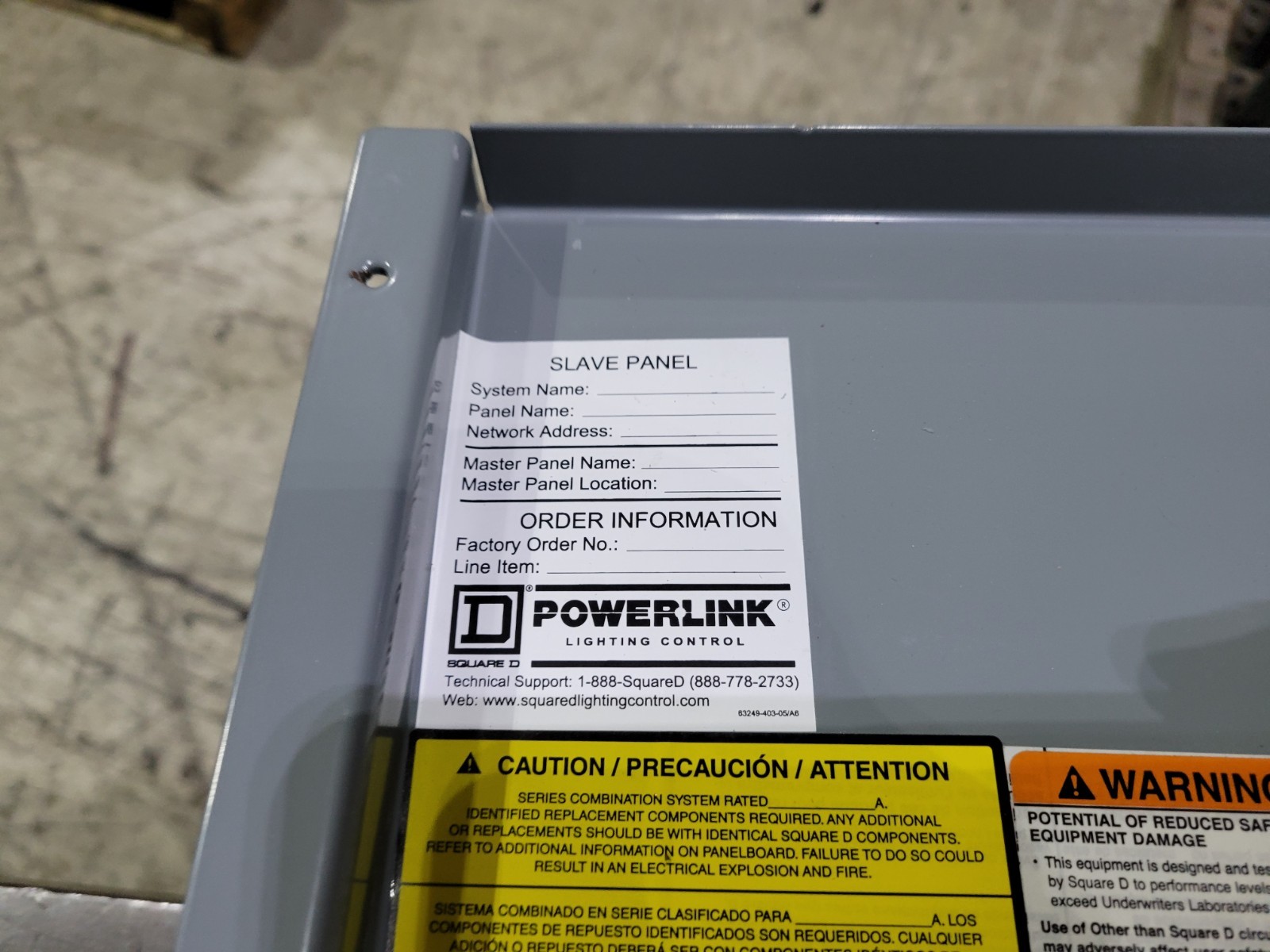 Square D NF430L2CCL Panelboard NEW
