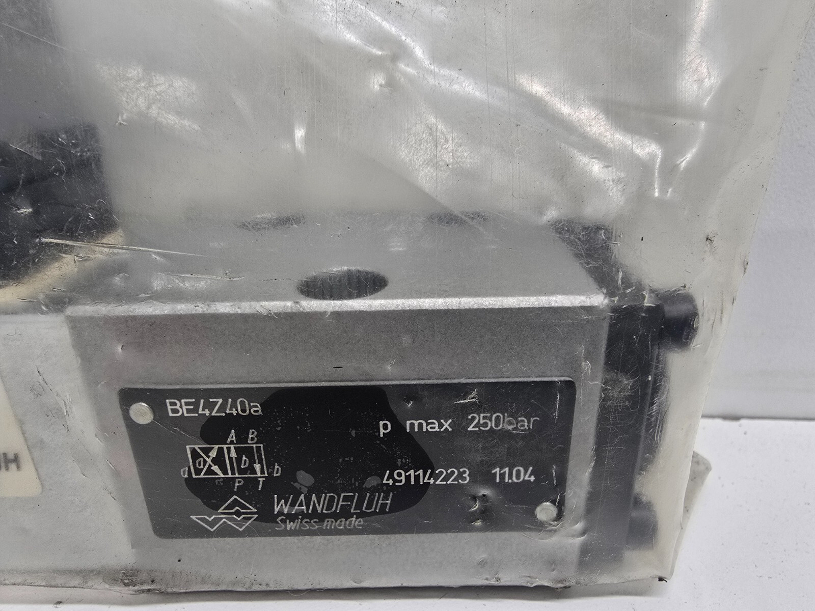 NEW OLD STOCK! WANDFLUH 24VDC SOLENOID VALVE BEIIV-G24