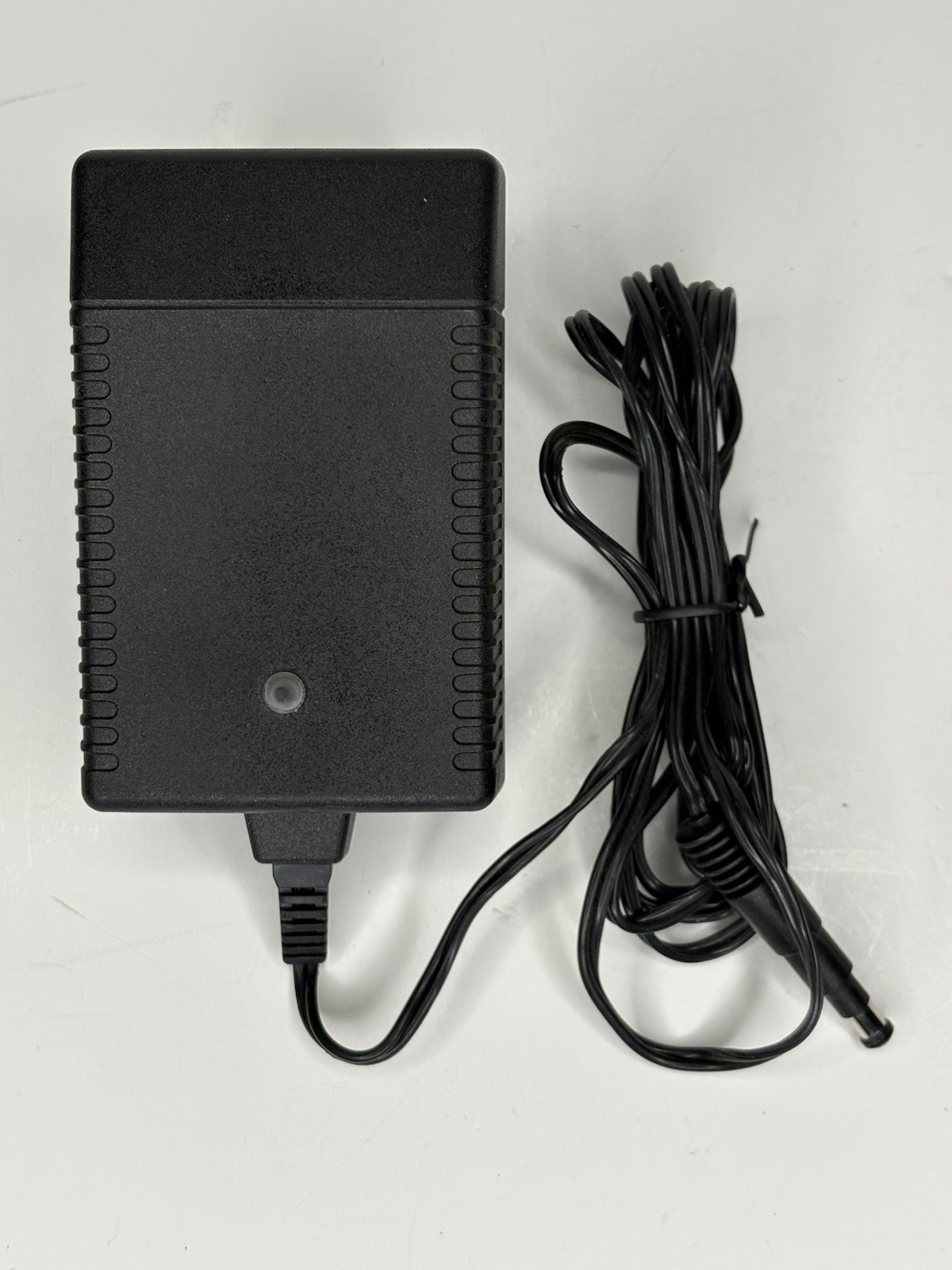 MILLIPORE FW7362M/24 220-240V 1.25A