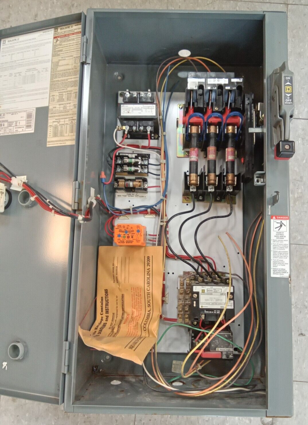 SD/size 1/8538SCG34V81CFF4H100P72R44TX22 combination motor starer (PRKLT38)