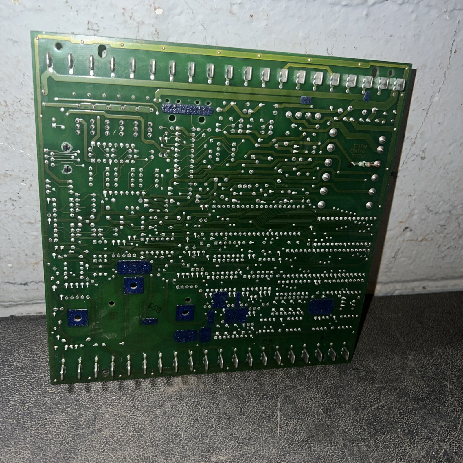 Siemens 091-60210-84 PC Board Smart II 2 Heat Pump 21296E REV. D ( UNTESTED )