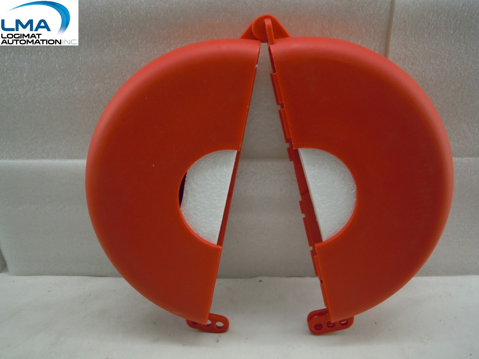 NORTH BY HONEYWELL VS09R VALVE LOCKOUT RED, FITS VALVE HANDLE SIZES 6 1/2″ – 10″
